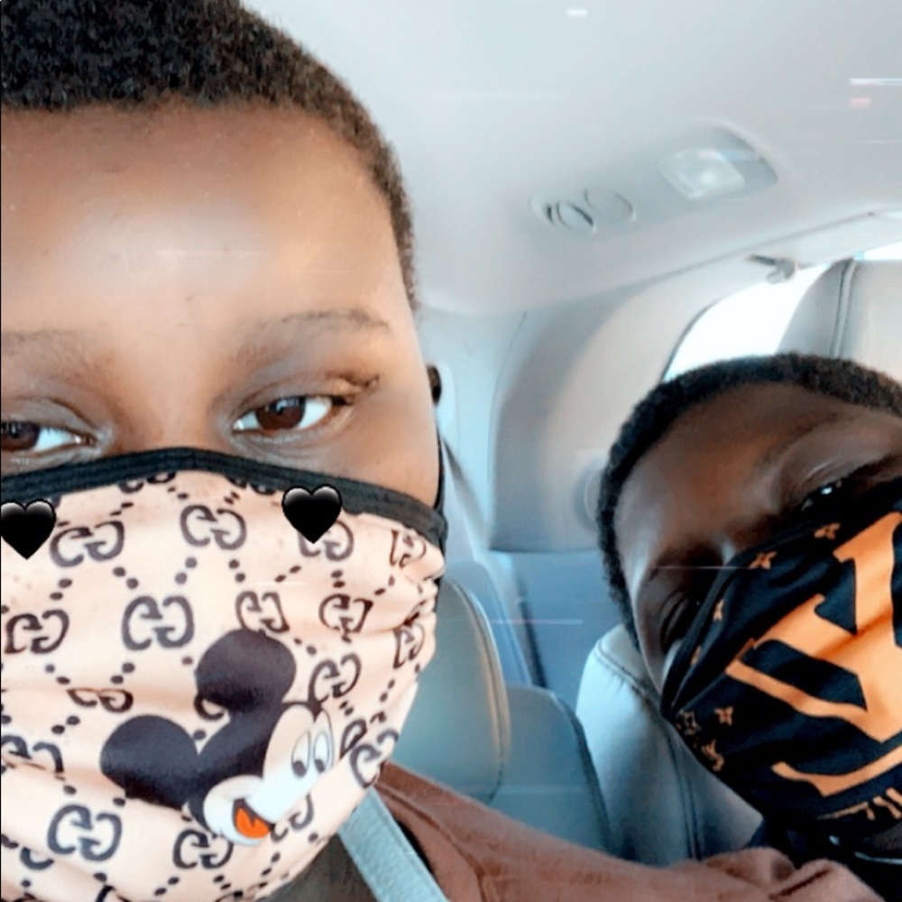 Meet your Posher, Aniya